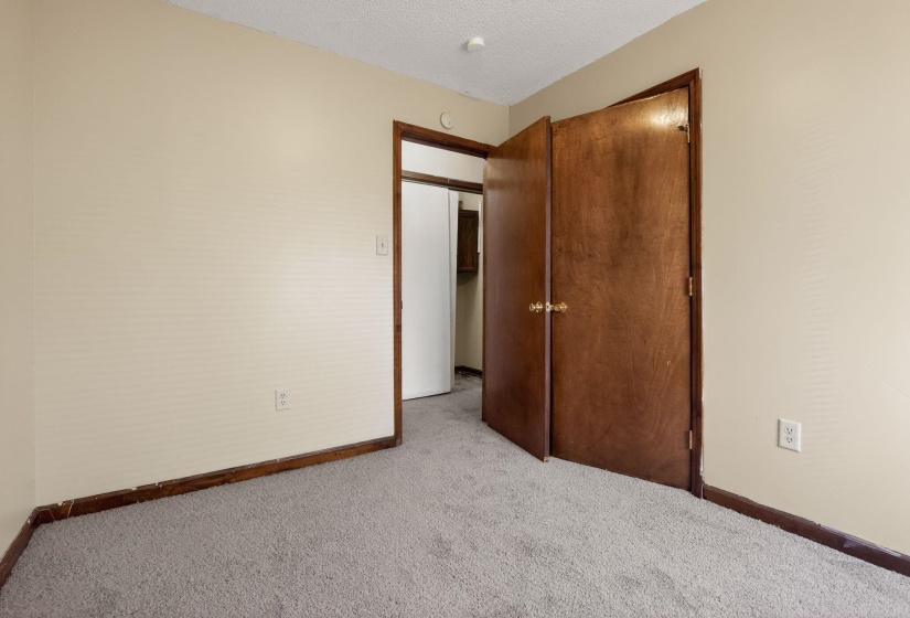 3877 BLACK FORREST DR, Memphis, Tennessee 38128, 3 Bedrooms Bedrooms, 5 Rooms Rooms,2 BathroomsBathrooms,Residential,For Sale,BLACK FORREST,10216252