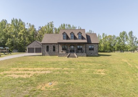 170 KIRK CV, Adamsville, Tennessee 38310, 4 Bedrooms Bedrooms, 12 Rooms Rooms,3.1 BathroomsBathrooms,Residential,For Sale,KIRK,10219736