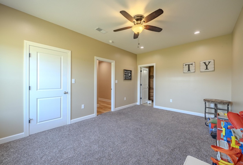 170 KIRK CV, Adamsville, Tennessee 38310, 4 Bedrooms Bedrooms, 12 Rooms Rooms,3.1 BathroomsBathrooms,Residential,For Sale,KIRK,10219736