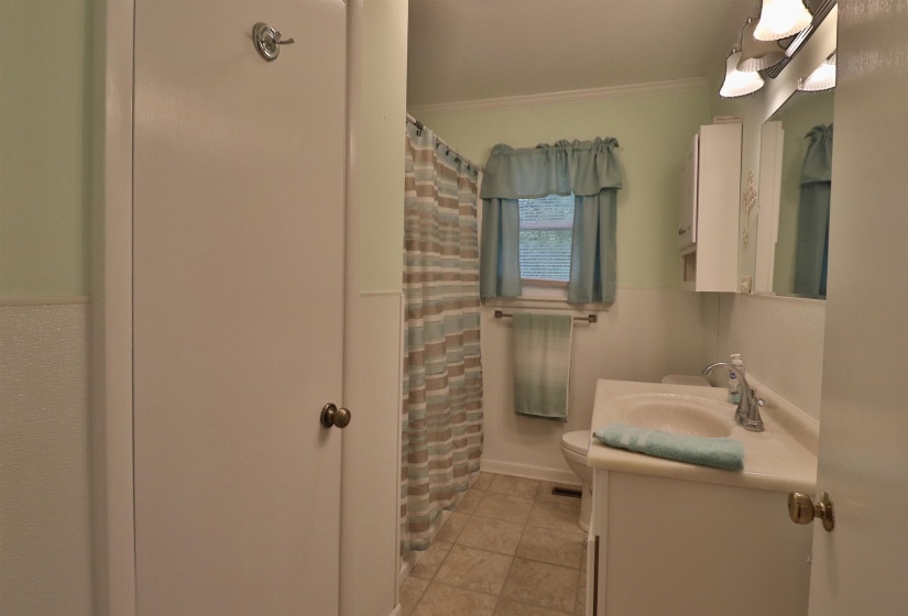 997 WILLIAMS SWITCH RD, Ripley, Tennessee 38063, 3 Bedrooms Bedrooms, 7 Rooms Rooms,1 BathroomBathrooms,Residential,For Sale,WILLIAMS SWITCH,10219751