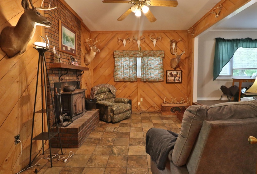 997 WILLIAMS SWITCH RD, Ripley, Tennessee 38063, 3 Bedrooms Bedrooms, 7 Rooms Rooms,1 BathroomBathrooms,Residential,For Sale,WILLIAMS SWITCH,10219751