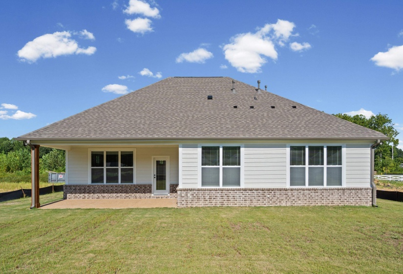 1127 GREEN MEADOWS BLVD, Munford, Tennessee 38058, 3 Bedroom Bedrooms, 6 Room Rooms,2 BathroomBathrooms,Residential,For Sale,GREEN MEADOWS,0,10219753
