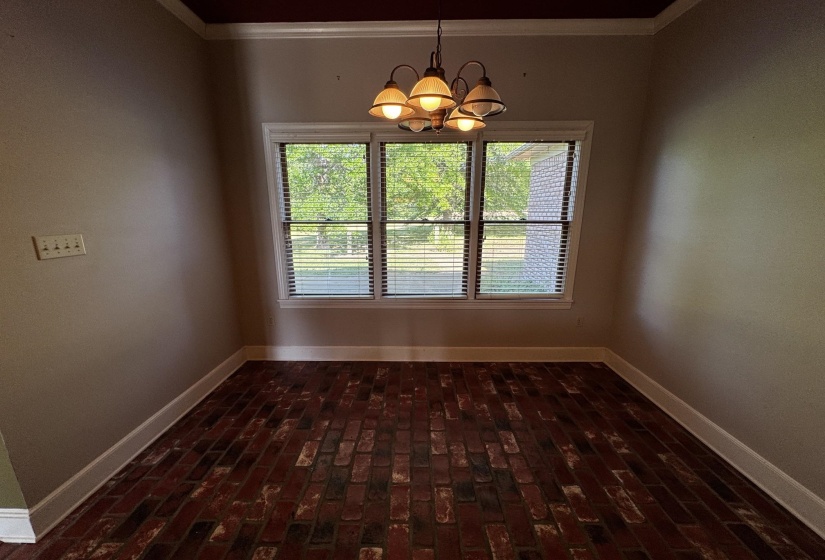439 MCLILLIE LN, Covington, Tennessee 38019, 5 Bedrooms Bedrooms, 10 Rooms Rooms,4.1 BathroomsBathrooms,Residential,For Sale,MCLILLIE,10219759