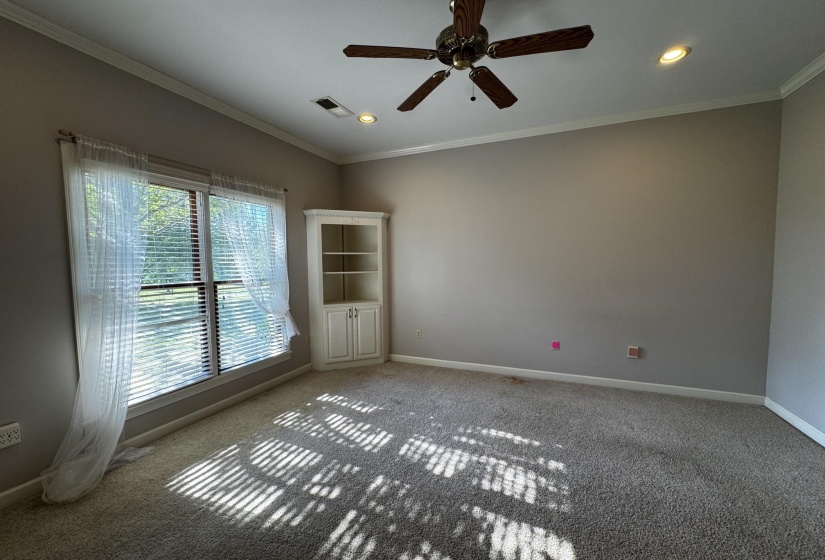 439 MCLILLIE LN, Covington, Tennessee 38019, 5 Bedrooms Bedrooms, 10 Rooms Rooms,4.1 BathroomsBathrooms,Residential,For Sale,MCLILLIE,10219759