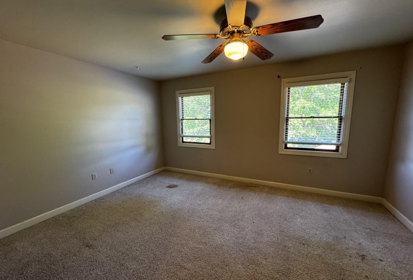 439 MCLILLIE LN, Covington, Tennessee 38019, 5 Bedrooms Bedrooms, 10 Rooms Rooms,4.1 BathroomsBathrooms,Residential,For Sale,MCLILLIE,10219759