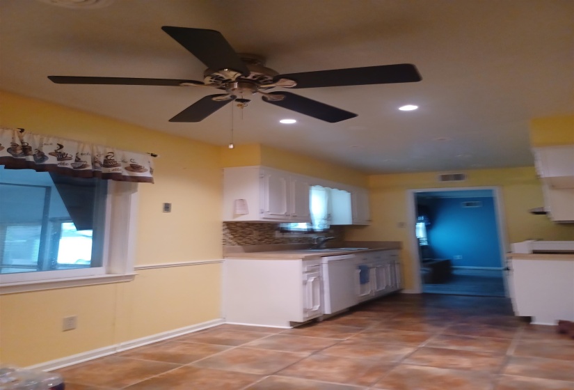 3168 MARBRY CV, Bartlett, Tennessee 38134, 3 Bedrooms Bedrooms, 7 Rooms Rooms,2 BathroomsBathrooms,Residential,For Sale,MARBRY,10219760