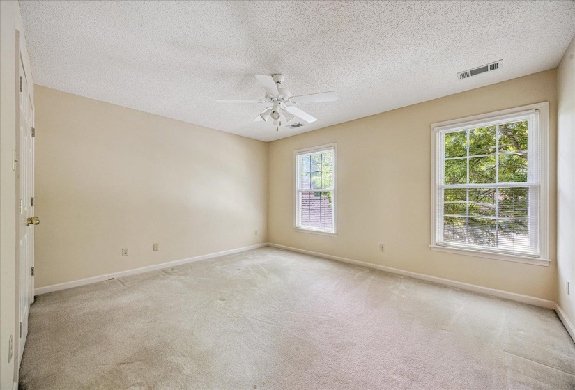 2174 CARROLLWOOD LN, Cordova, Tennessee 38016-6178, 3 Bedrooms Bedrooms, 7 Rooms Rooms,2.1 BathroomsBathrooms,Residential,For Sale,CARROLLWOOD,10219764