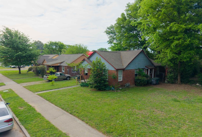 1327 PEACH AVE, Memphis, Tennessee 38104, 1 Bedroom Bedrooms, ,1 BathroomBathrooms,Duplexes,For Sale,PEACH,10219779