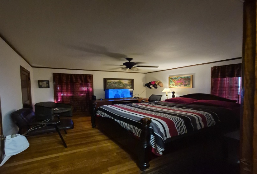 1319 PEACH AVE, Memphis, Tennessee 38104, 1 Bedroom Bedrooms, ,1 BathroomBathrooms,Duplexes,For Sale,PEACH,10219788