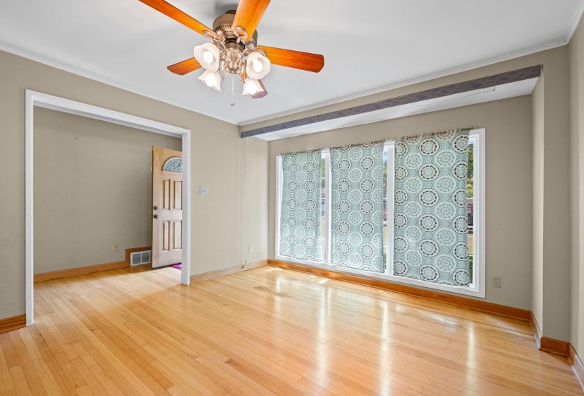 4108 HILLDALE AVE, Memphis, Tennessee 38117, 3 Bedrooms Bedrooms, 7 Rooms Rooms,2 BathroomsBathrooms,Residential,For Sale,HILLDALE,10219770
