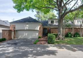 4032 DUMAINE WAY, Memphis, Tennessee 38117, 3 Bedrooms Bedrooms, 6 Rooms Rooms,4 BathroomsBathrooms,Residential,For Sale,DUMAINE,10219774