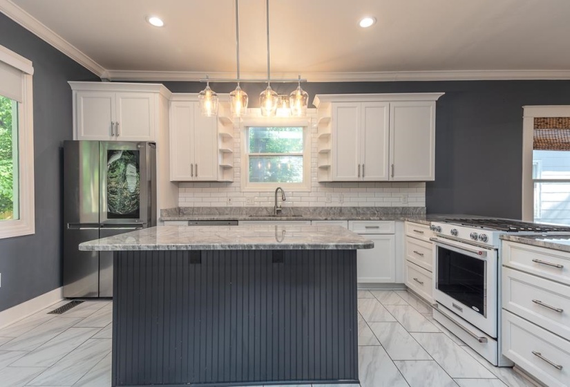 119 FENWICK DR, Memphis, Tennessee 38111, 3 Bedrooms Bedrooms, 6 Rooms Rooms,2 BathroomsBathrooms,Residential,For Sale,FENWICK,10219782