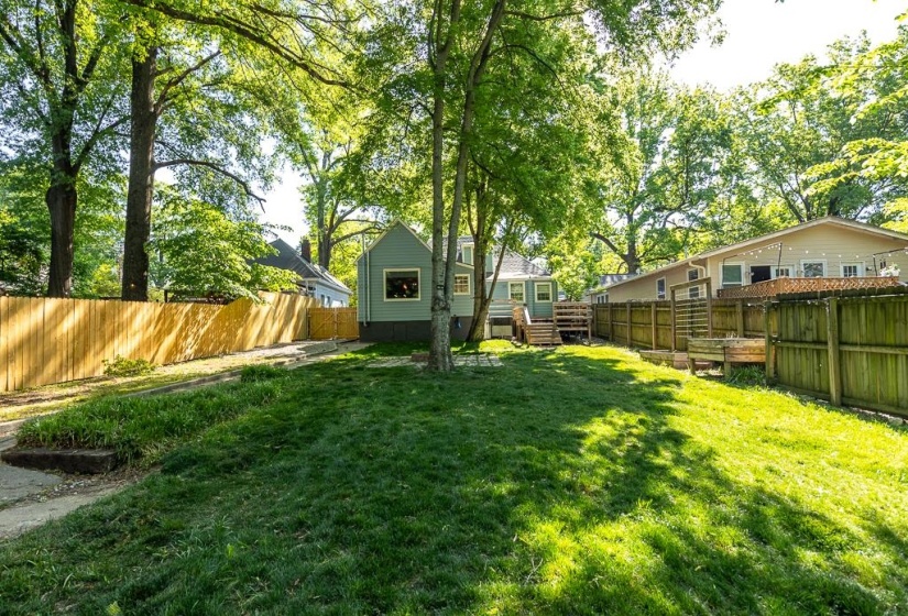 119 FENWICK DR, Memphis, Tennessee 38111, 3 Bedrooms Bedrooms, 6 Rooms Rooms,2 BathroomsBathrooms,Residential,For Sale,FENWICK,10219782