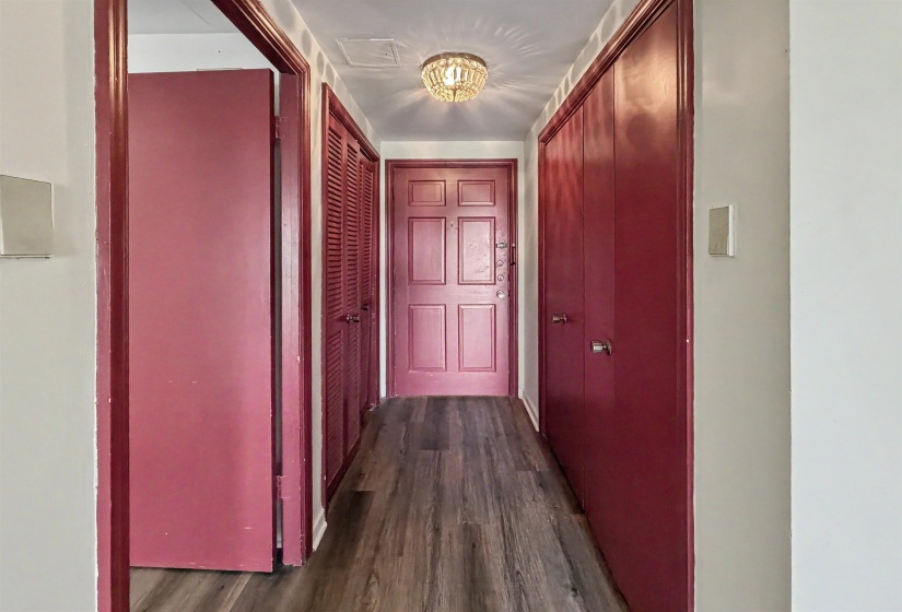475 HIGHLAND ST, Memphis, Tennessee 38122, 2 Bedrooms Bedrooms, 4 Rooms Rooms,2 BathroomsBathrooms,Residential,For Sale,HIGHLAND,10219783