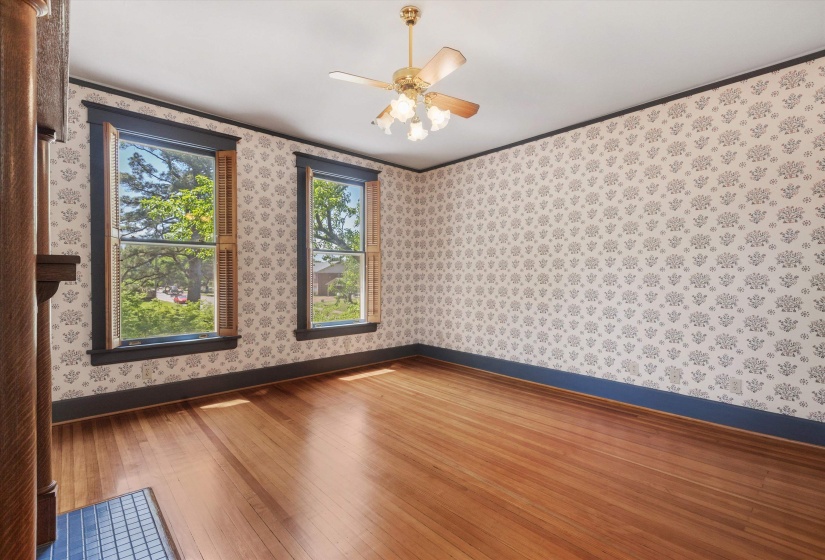 1662 FOREST AVE, Memphis, Tennessee 38112, 4 Bedrooms Bedrooms, 10 Rooms Rooms,2.1 BathroomsBathrooms,Residential,For Sale,FOREST,10219785