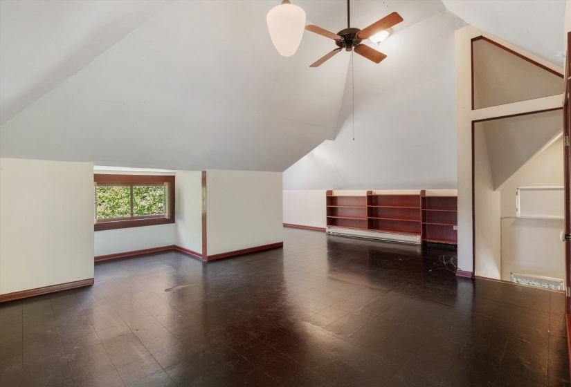 1662 FOREST AVE, Memphis, Tennessee 38112, 4 Bedrooms Bedrooms, 10 Rooms Rooms,2.1 BathroomsBathrooms,Residential,For Sale,FOREST,10219785