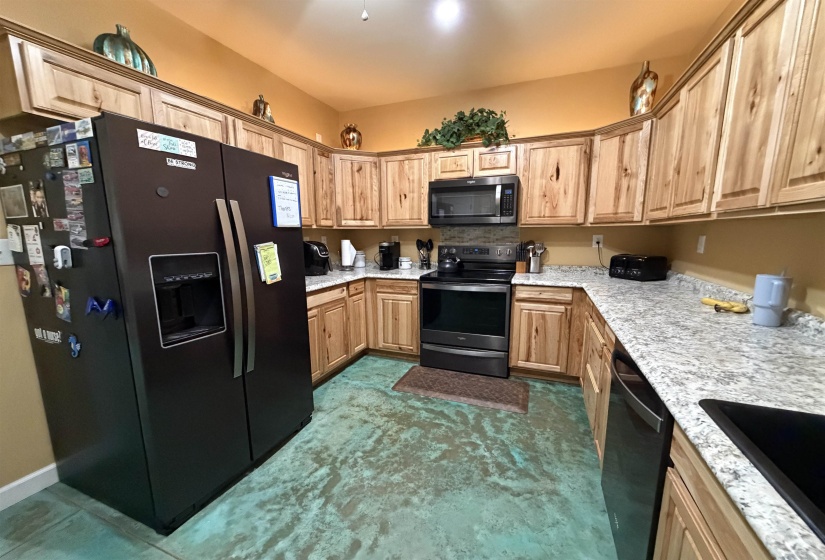 710 HARLON IRON RD, Adamsville, Tennessee 38310, 4 Bedrooms Bedrooms, 12 Rooms Rooms,2 BathroomsBathrooms,Residential,For Sale,HARLON IRON,10219787