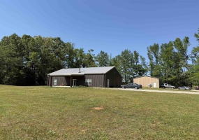 710 HARLON IRON RD, Adamsville, Tennessee 38310, 4 Bedrooms Bedrooms, 12 Rooms Rooms,2 BathroomsBathrooms,Residential,For Sale,HARLON IRON,10219787