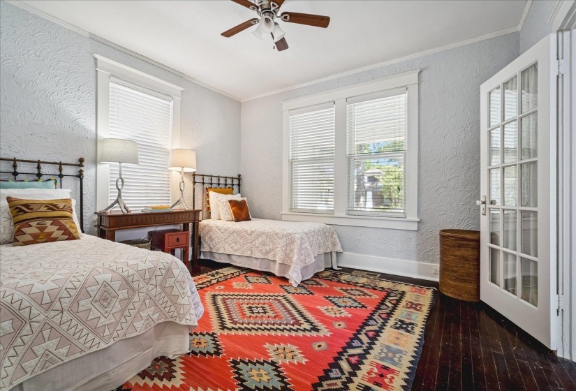 1583 VANCE AVE, Memphis, Tennessee 38104, 3 Bedrooms Bedrooms, 8 Rooms Rooms,2 BathroomsBathrooms,Residential,For Sale,VANCE,10219789