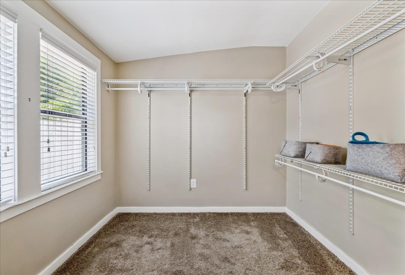 1583 VANCE AVE, Memphis, Tennessee 38104, 3 Bedrooms Bedrooms, 8 Rooms Rooms,2 BathroomsBathrooms,Residential,For Sale,VANCE,10219789