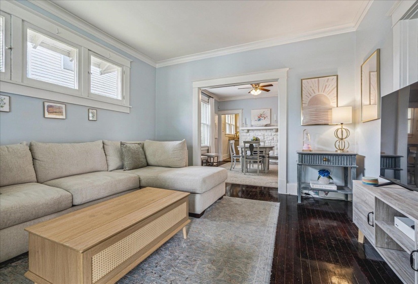 1583 VANCE AVE, Memphis, Tennessee 38104, 3 Bedrooms Bedrooms, 8 Rooms Rooms,2 BathroomsBathrooms,Residential,For Sale,VANCE,10219789
