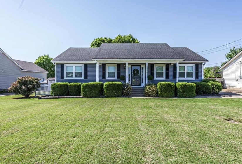 1163 MCLAUGHLIN DR, Munford, Tennessee 38058, 3 Bedrooms Bedrooms, 6 Rooms Rooms,2 BathroomsBathrooms,Residential,For Sale,MCLAUGHLIN,10219795