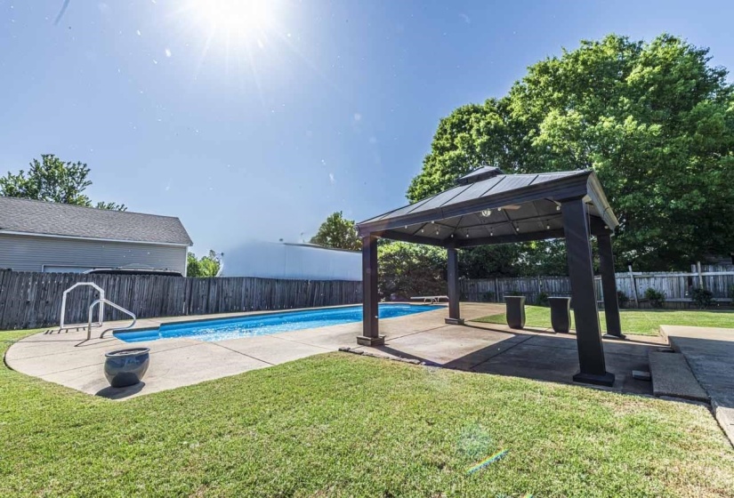 1163 MCLAUGHLIN DR, Munford, Tennessee 38058, 3 Bedrooms Bedrooms, 6 Rooms Rooms,2 BathroomsBathrooms,Residential,For Sale,MCLAUGHLIN,10219795