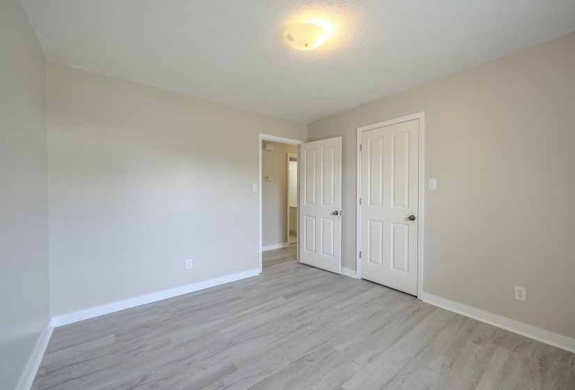 220 LINDEN LN, Adamsville, Tennessee 38310, 3 Bedrooms Bedrooms, 7 Rooms Rooms,2 BathroomsBathrooms,Residential,For Sale,LINDEN,10219796