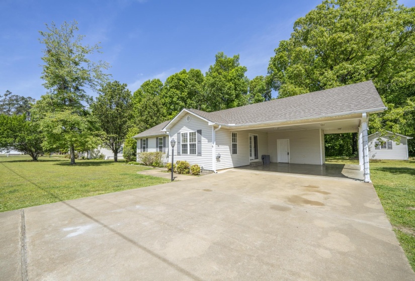 220 LINDEN LN, Adamsville, Tennessee 38310, 3 Bedrooms Bedrooms, 7 Rooms Rooms,2 BathroomsBathrooms,Residential,For Sale,LINDEN,10219796