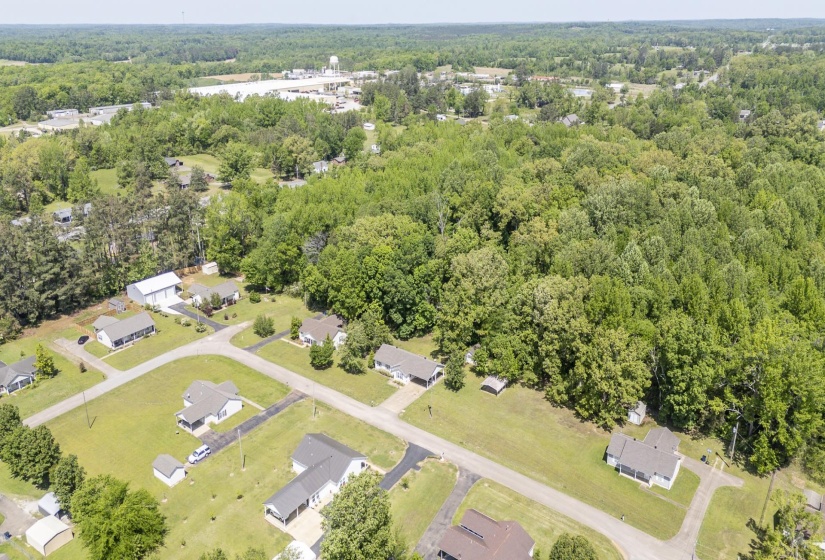 220 LINDEN LN, Adamsville, Tennessee 38310, 3 Bedrooms Bedrooms, 7 Rooms Rooms,2 BathroomsBathrooms,Residential,For Sale,LINDEN,10219796