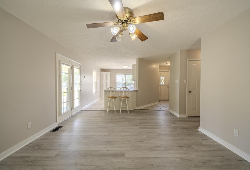 220 LINDEN LN, Adamsville, Tennessee 38310, 3 Bedrooms Bedrooms, 7 Rooms Rooms,2 BathroomsBathrooms,Residential,For Sale,LINDEN,10219796
