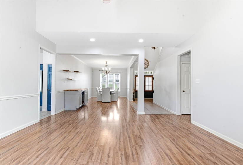 4669 SHIRA DR, Bartlett, Tennessee 38002, 4 Bedrooms Bedrooms, 8 Rooms Rooms,2.1 BathroomsBathrooms,Residential,For Sale,SHIRA,10219797