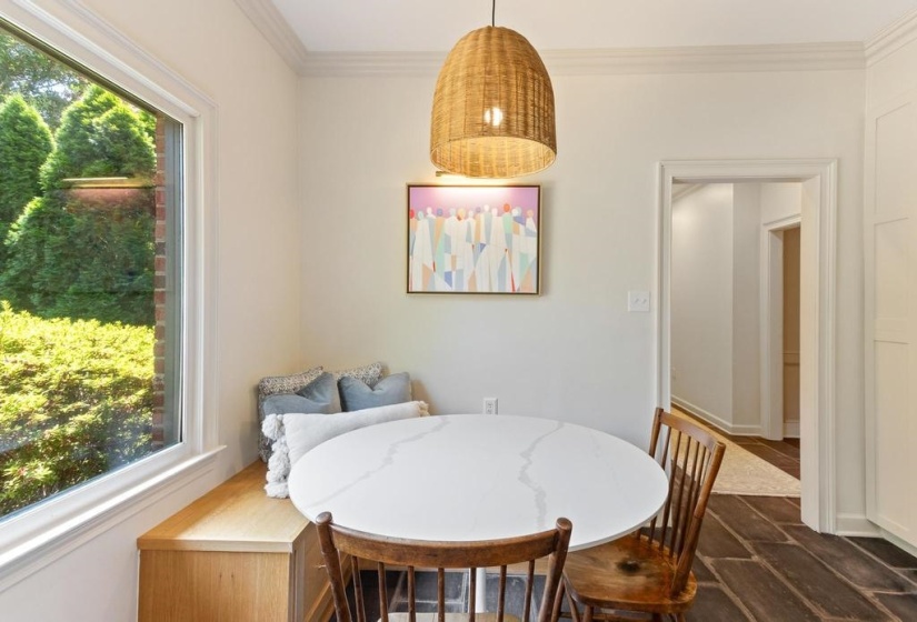 2880 BELFORT DR, Germantown, Tennessee 38138, 5 Bedrooms Bedrooms, 10 Rooms Rooms,3.2 BathroomsBathrooms,Residential,For Sale,BELFORT,10219800