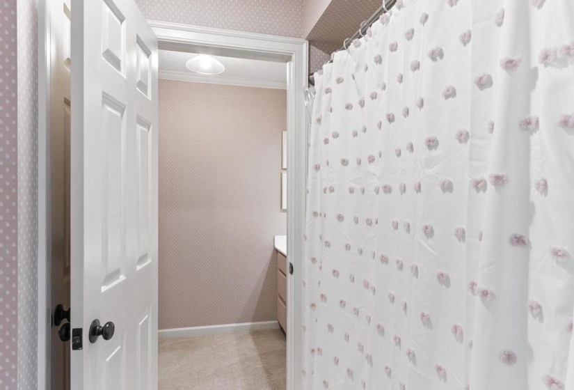 2880 BELFORT DR, Germantown, Tennessee 38138, 5 Bedrooms Bedrooms, 10 Rooms Rooms,3.2 BathroomsBathrooms,Residential,For Sale,BELFORT,10219800