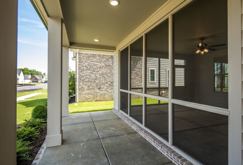 225 FREEDOM LN, Rossville, Tennessee 38066, 3 Bedroom Bedrooms, 6 Room Rooms,3 BathroomBathrooms,Residential,For Sale,FREEDOM,0,10219805
