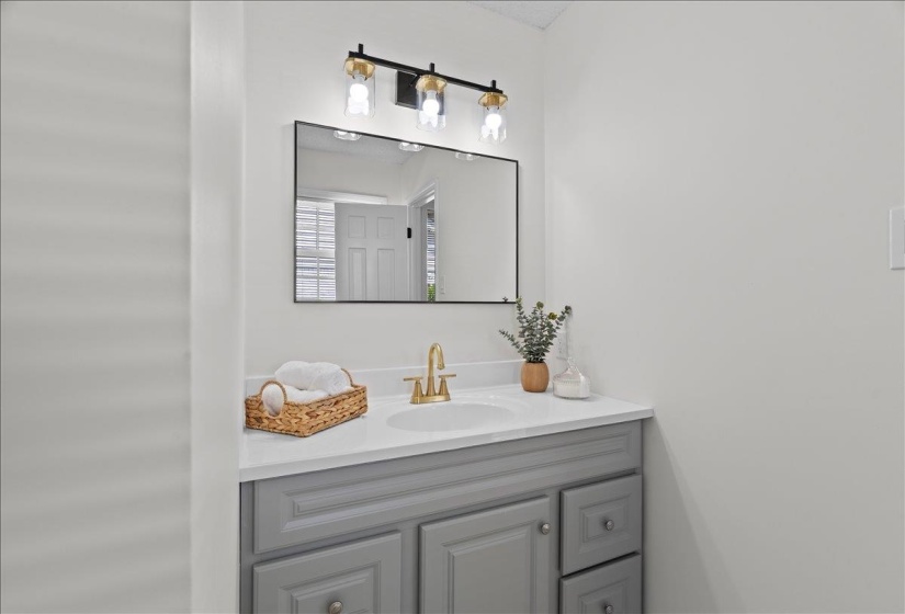 3083 LIVE OAK ST, Memphis, Tennessee 38115, 4 Bedrooms Bedrooms, 7 Rooms Rooms,2 BathroomsBathrooms,Residential,For Sale,LIVE OAK,10219806