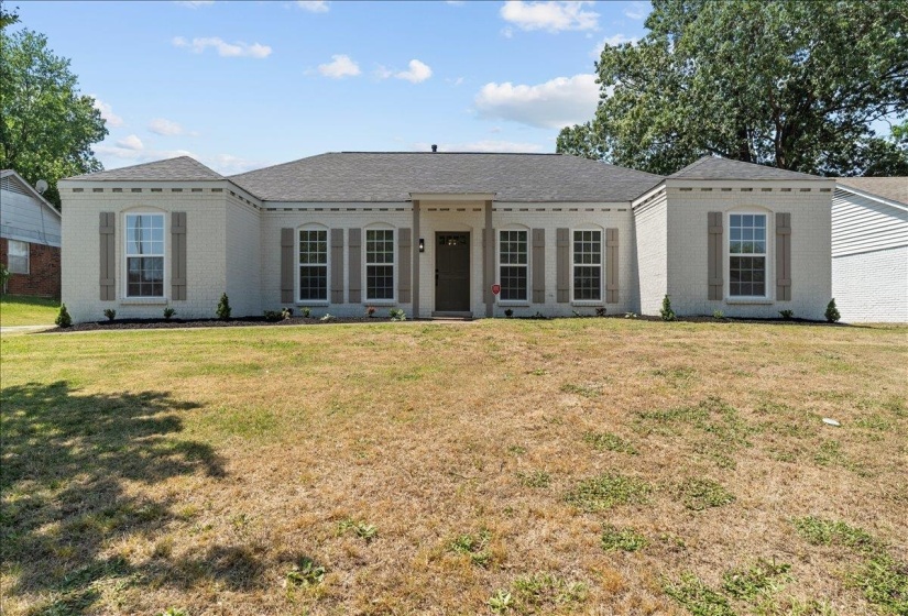 3083 LIVE OAK ST, Memphis, Tennessee 38115, 4 Bedrooms Bedrooms, 7 Rooms Rooms,2 BathroomsBathrooms,Residential,For Sale,LIVE OAK,10219806