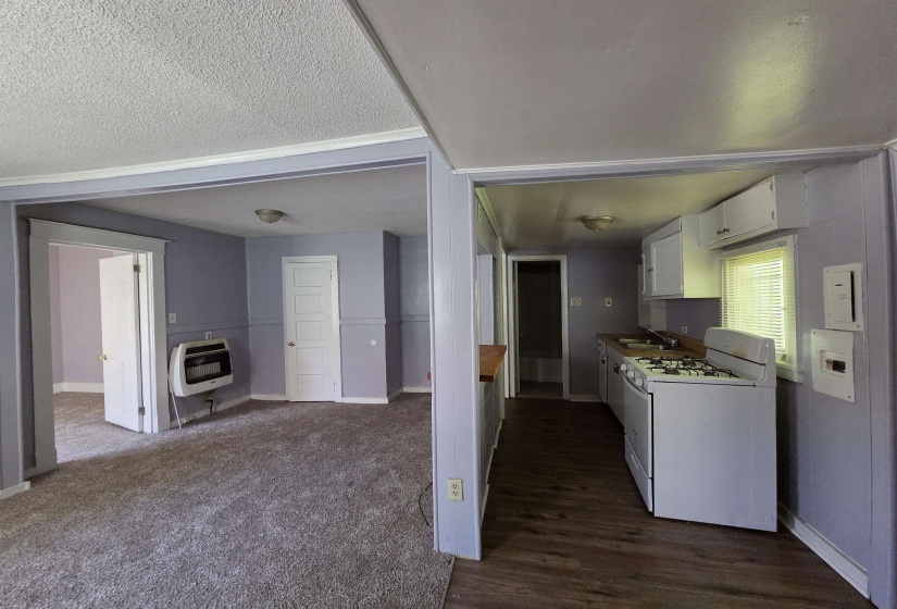 1320 FAXON AVE, Memphis, Tennessee 38104-6840, 2 Bedrooms Bedrooms, 5 Rooms Rooms,1 BathroomBathrooms,Rental Properties,For Sale,FAXON,10219854