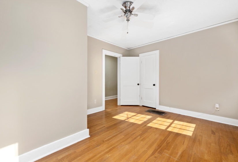 3592 COWDEN AVE, Memphis, Tennessee 38111, 3 Bedrooms Bedrooms, 7 Rooms Rooms,2 BathroomsBathrooms,Residential,For Sale,COWDEN,10219811