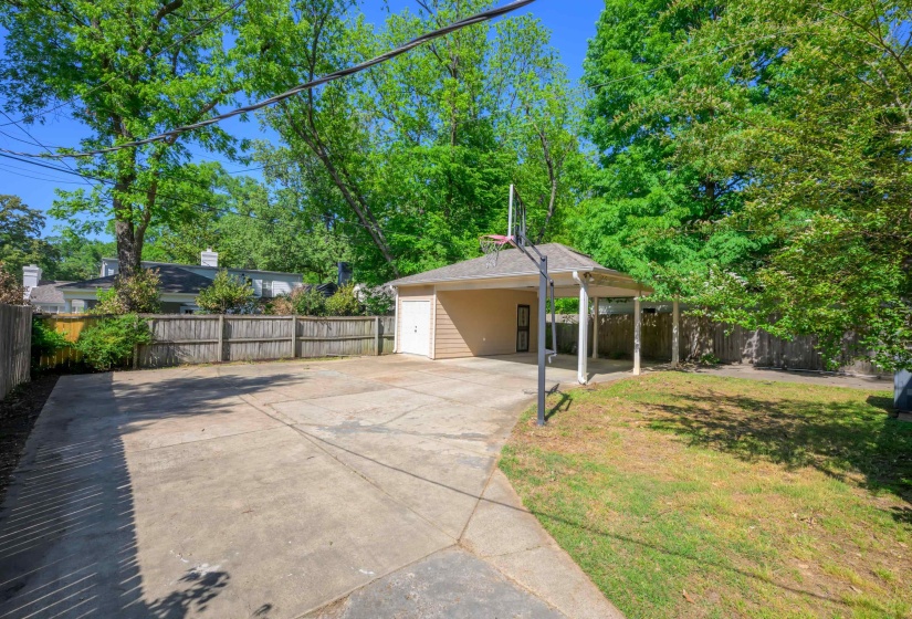 3592 COWDEN AVE, Memphis, Tennessee 38111, 3 Bedrooms Bedrooms, 7 Rooms Rooms,2 BathroomsBathrooms,Residential,For Sale,COWDEN,10219811