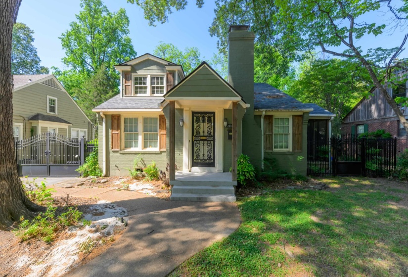3592 COWDEN AVE, Memphis, Tennessee 38111, 3 Bedrooms Bedrooms, 7 Rooms Rooms,2 BathroomsBathrooms,Residential,For Sale,COWDEN,10219811