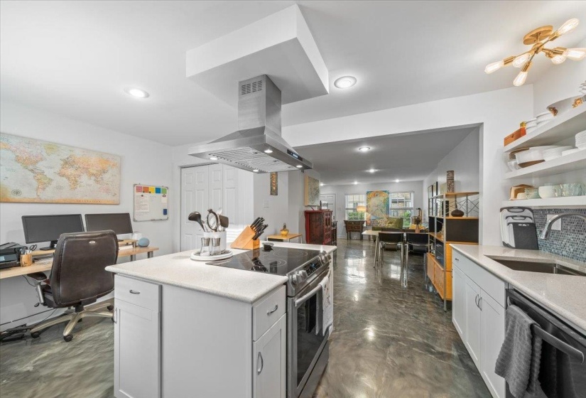 510 PEABODY SQ, Memphis, Tennessee 38104, 2 Bedrooms Bedrooms, 5 Rooms Rooms,1.1 BathroomsBathrooms,Residential,For Sale,PEABODY,10219817