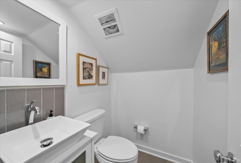 510 PEABODY SQ, Memphis, Tennessee 38104, 2 Bedrooms Bedrooms, 5 Rooms Rooms,1.1 BathroomsBathrooms,Residential,For Sale,PEABODY,10219817