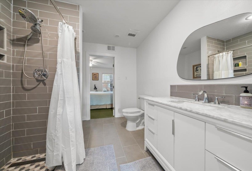 510 PEABODY SQ, Memphis, Tennessee 38104, 2 Bedrooms Bedrooms, 5 Rooms Rooms,1.1 BathroomsBathrooms,Residential,For Sale,PEABODY,10219817