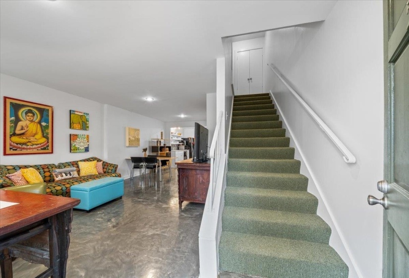 510 PEABODY SQ, Memphis, Tennessee 38104, 2 Bedrooms Bedrooms, 5 Rooms Rooms,1.1 BathroomsBathrooms,Residential,For Sale,PEABODY,10219817