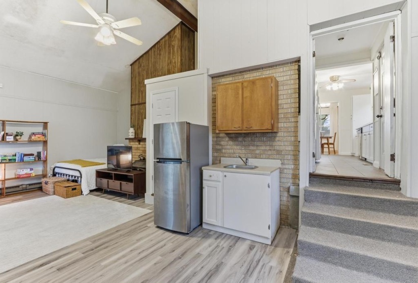 566 READ ST, Memphis, Tennessee 38122, 4 Bedrooms Bedrooms, 7 Rooms Rooms,2 BathroomsBathrooms,Residential,For Sale,READ,10219828