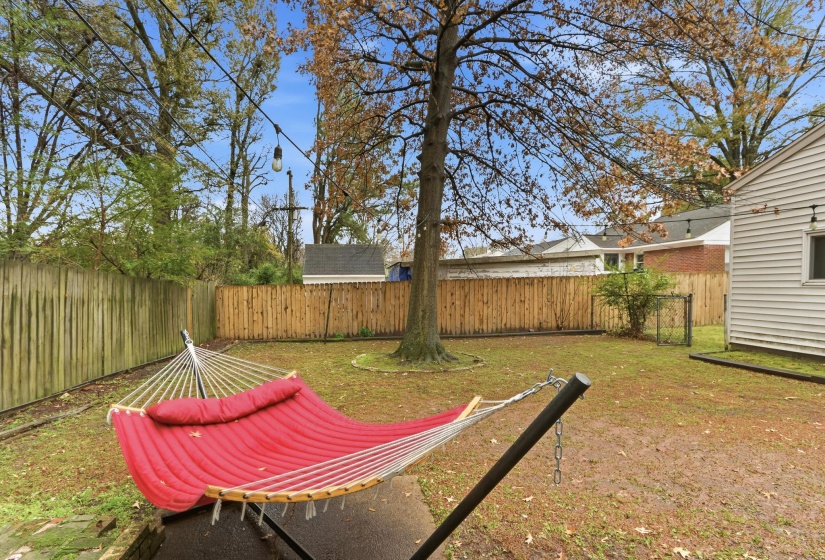566 READ ST, Memphis, Tennessee 38122, 4 Bedrooms Bedrooms, 7 Rooms Rooms,2 BathroomsBathrooms,Residential,For Sale,READ,10219828