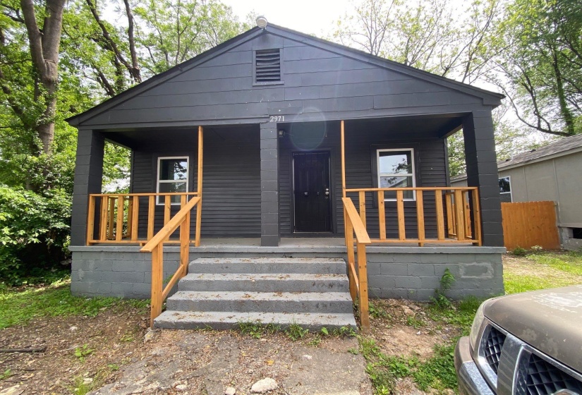 View of front facade featuring a porch