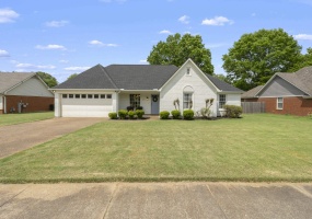 364 ROSE TRELLIS DR, Collierville, Tennessee 38017, 3 Bedrooms Bedrooms, 6 Rooms Rooms,2 BathroomsBathrooms,Residential,For Sale,ROSE TRELLIS,10219859