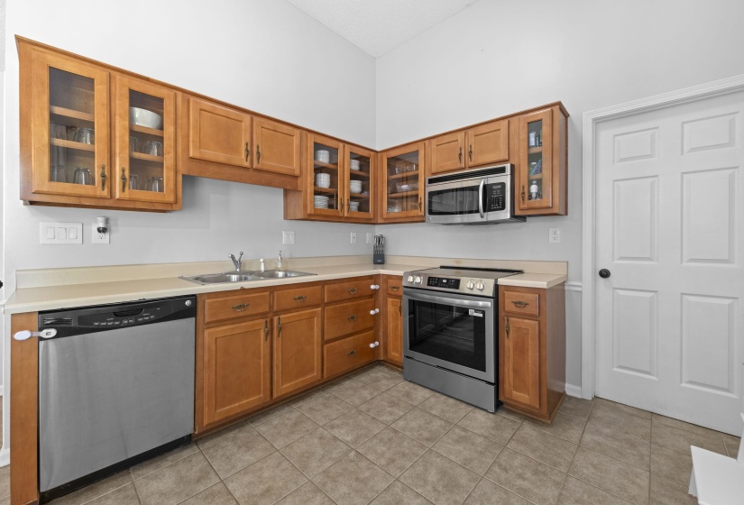 364 ROSE TRELLIS DR, Collierville, Tennessee 38017, 3 Bedrooms Bedrooms, 6 Rooms Rooms,2 BathroomsBathrooms,Residential,For Sale,ROSE TRELLIS,10219859